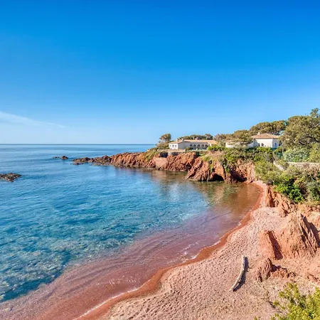 La Flemmardiere Dans Crique Paradisiaque Saint-Raphaël