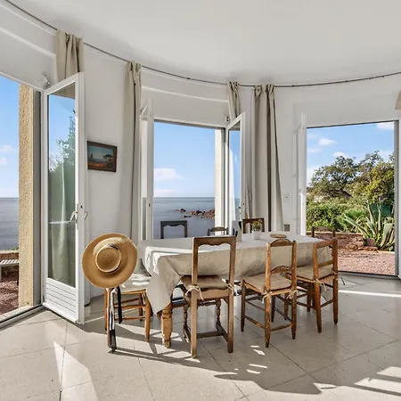 Villa La Flemmardiere Dans Crique Paradisiaque