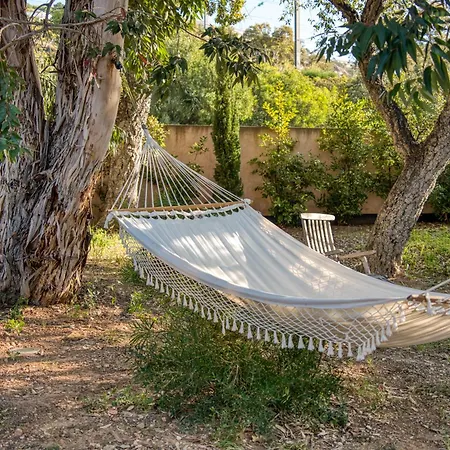 La Flemmardiere Dans Crique Paradisiaque * Saint-Raphael (Var)