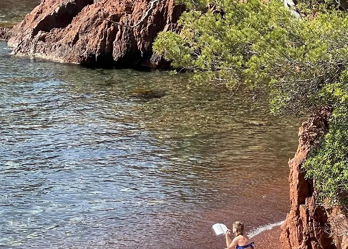 Vila Maison Charmante, Pied Dans L'eau